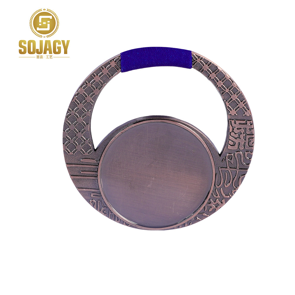 Factory Wholesale School Sports Football Competition Medal Games Prizes Running Medal Trophies And Medals 